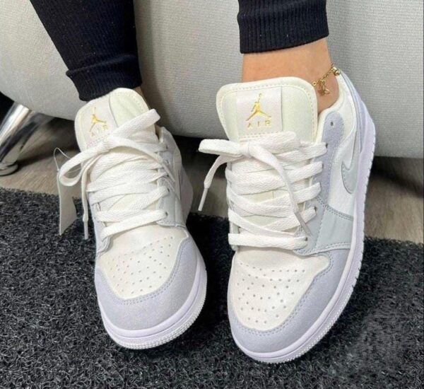 Tenis Nike Air Jordan Low 1 Gris Dama