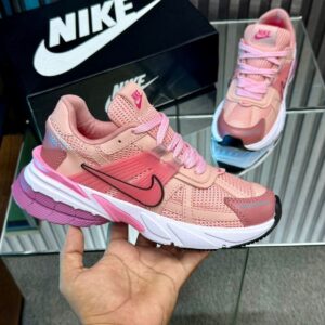 Tenis Nike V2K Run Rosa Dama