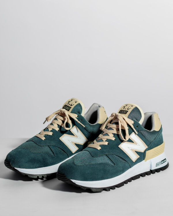 Tennis caballero NB008