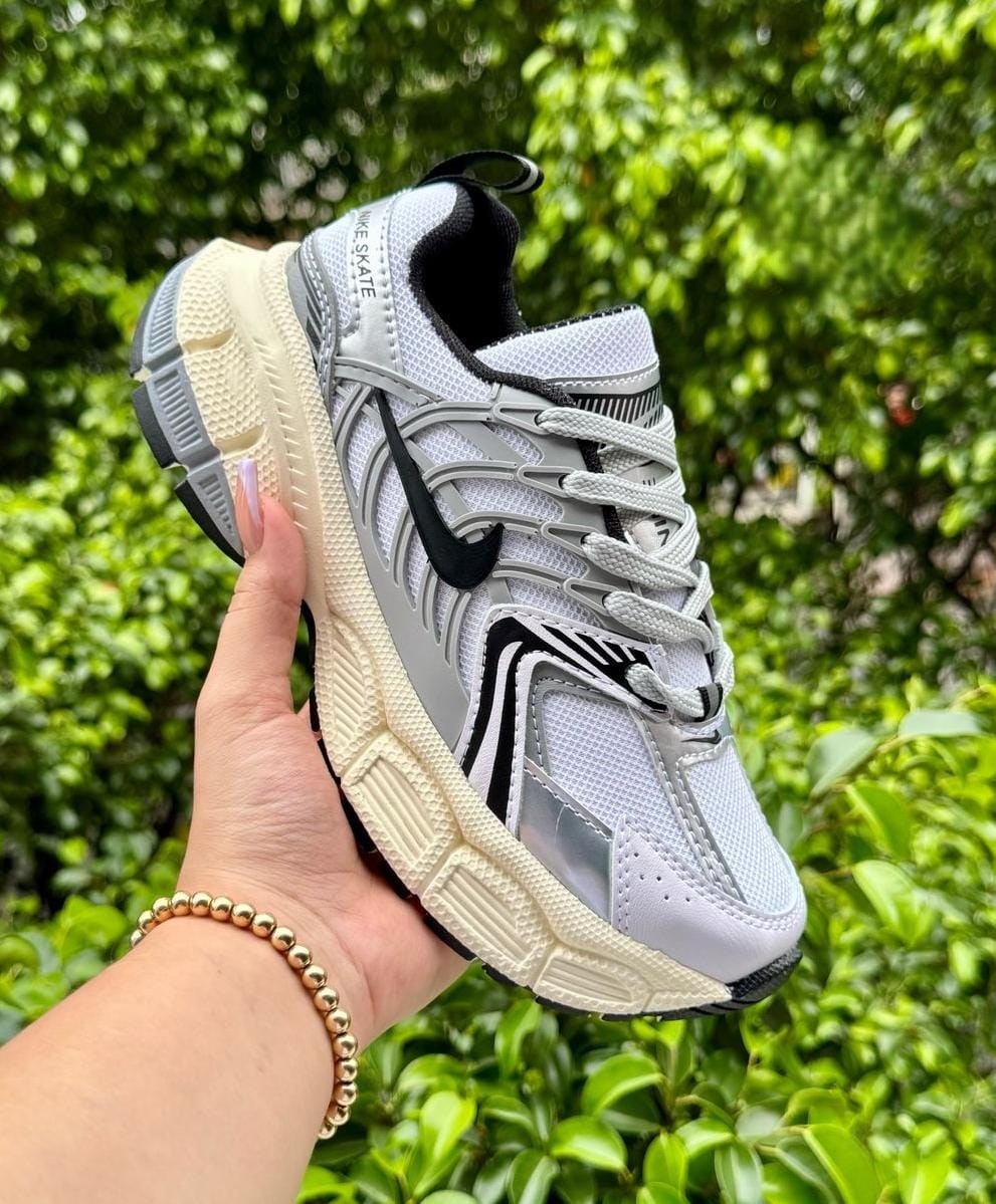 Tenis Nike Skate Beige Suela Beige Araña